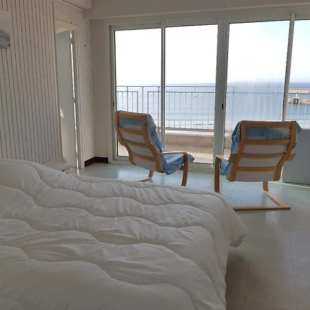 Le Miramar - 1 Etoile Face Les Sables-dʼOlonne